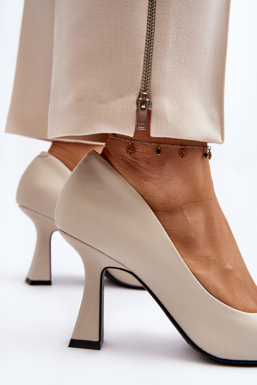 Szpilki Klasyczne Szpic Delimena Jasnobeżowe 6140