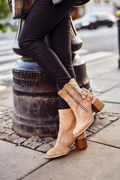 Women’s Boots Suede On Heel Beige Anabelle