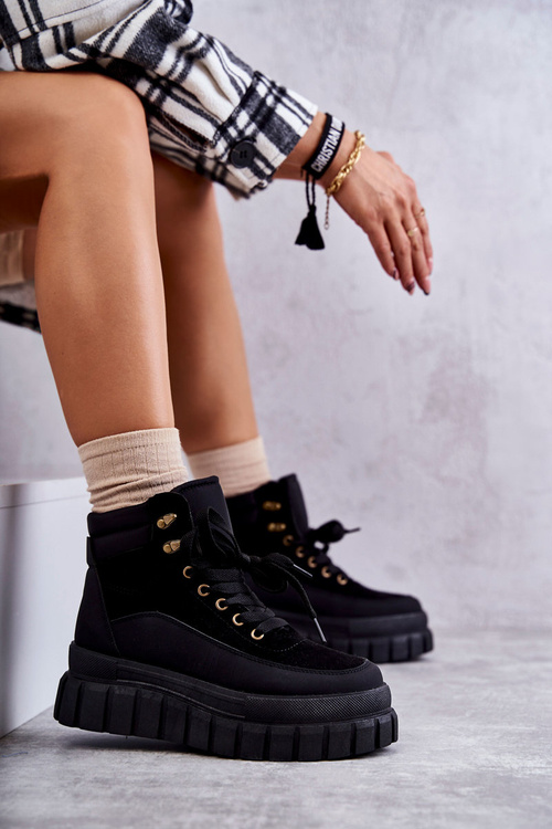 Comfortable Boots On The Platform Black Sanchio