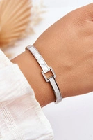 Odcienie szarości i srebra