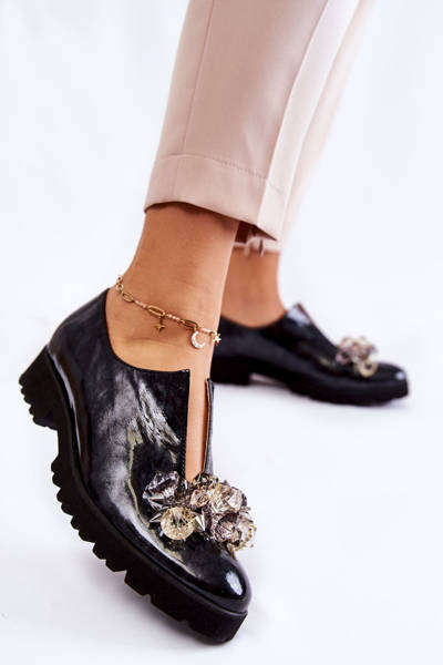 Elegant lacquered shoes with decoration Black and Gray Cindy