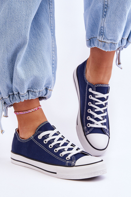 Classic Low Women's Sneakers navy blue Vegas