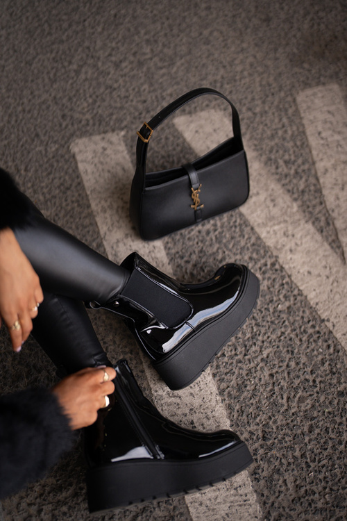 Botki Na Koturnie I Platformie Lakierowane Ocieplane Czarne Wloedia