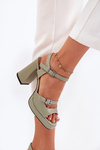 Ladies leather sandals on heel Vinceza 77110 green