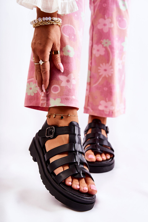 Fashionable Sandals With Straps Black Malien