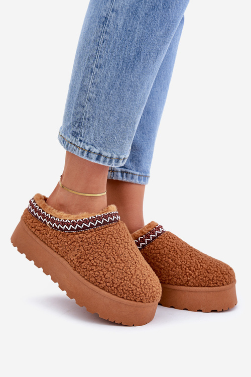 Snow Boots Slippers On A Platform With Sheepskin Camel Ovirissa