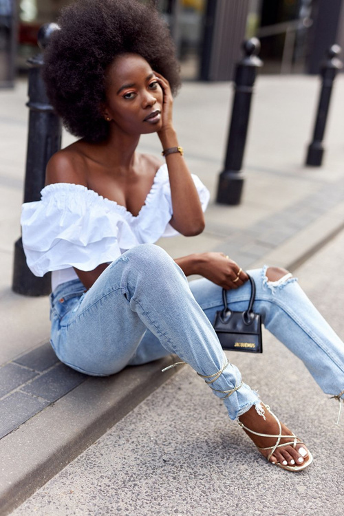 Wiązane Sandały Na Szpilce Z Kwadratowym Noskiem Złote Runway