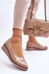 Classic Patent Wedge Pumps Beige Paola