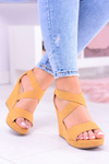 Comfortable Women's Yellow Anchor Sandals Mirabet