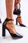 Leather Pumps On A High Pillar Black Salira