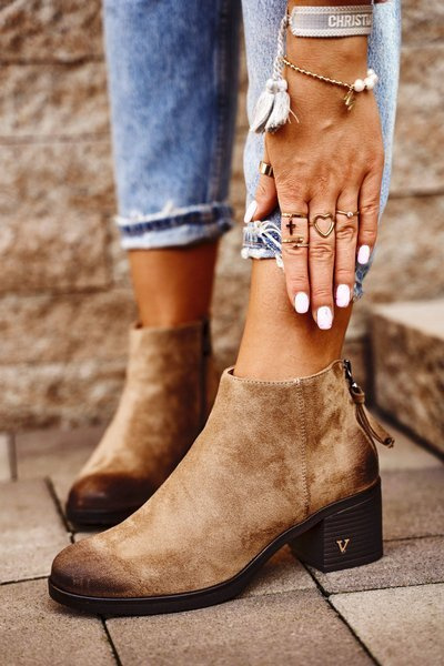 Women’s Boot On High Heel Suede Beige Volares