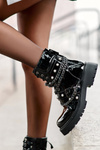 Women's Embellished Glossy Boots Chelsea Black Sibenna