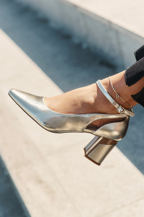 Leather Heeled Shoes Maciejka K6816-25 Gold