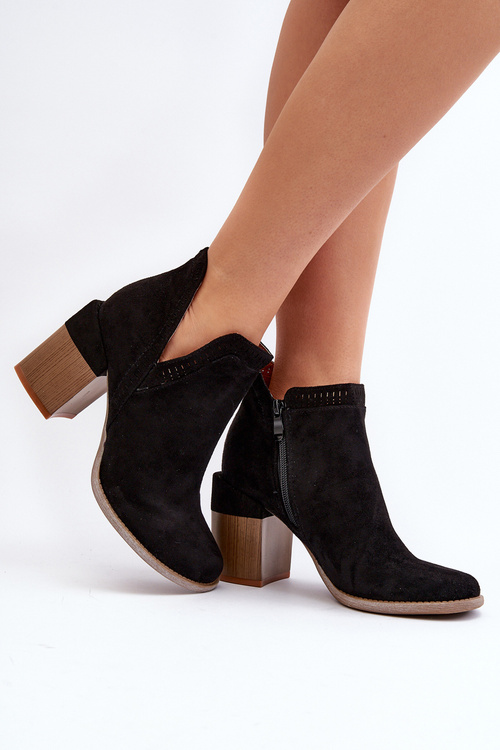 Ankle Boots on Chunky Heel with Cutout Black Jolnima