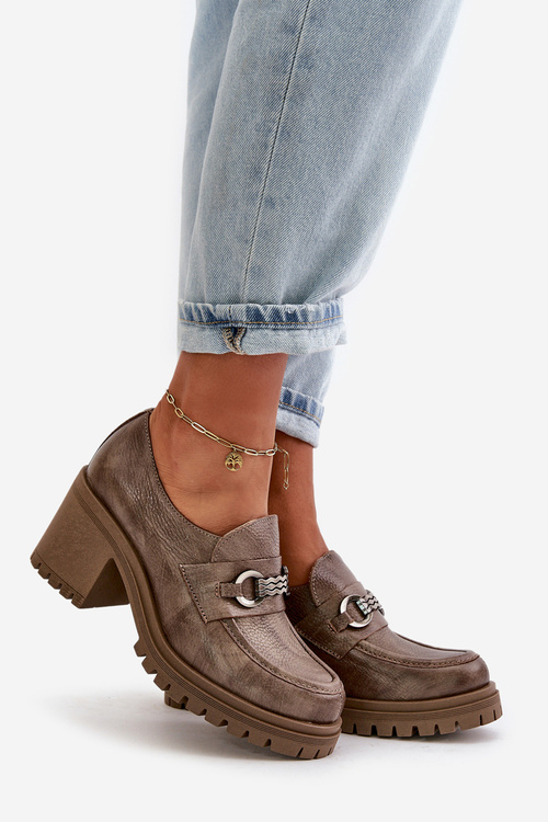 Damskie Lakierowane Półbuty Na Słupku Skóra Ciemnobeżowe Zazoo 20175