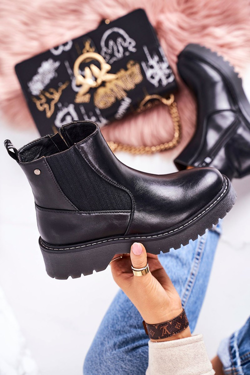 Women's Insulated Chelsea Boots On A Rubber Sole Black Voyager