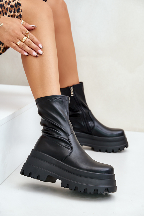 Boots On Massive Platform Black Florinara