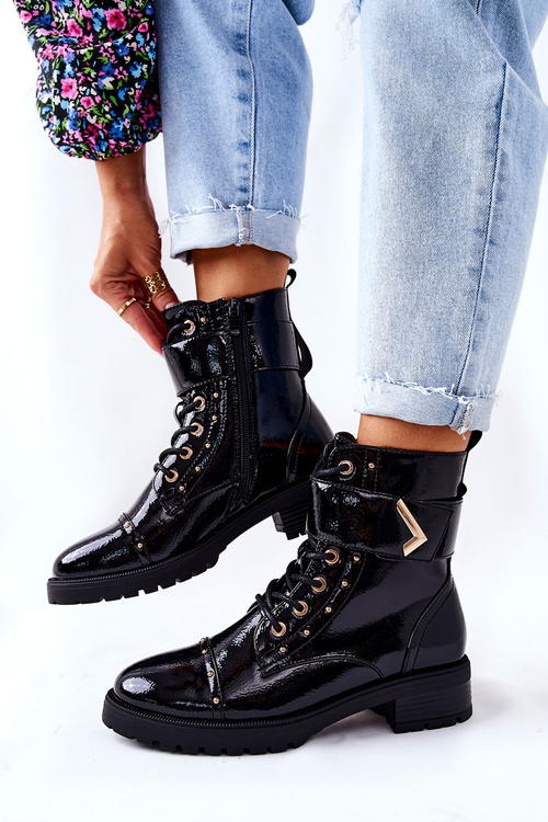 Insulated Lacquered Boots Black Colira