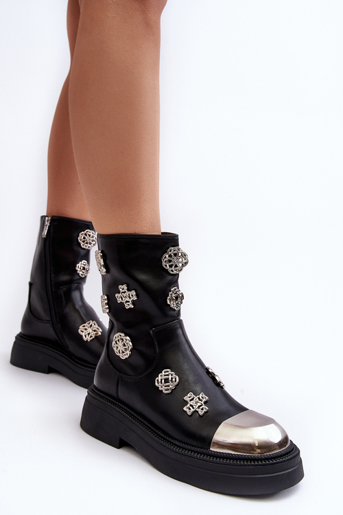 Leather-lined Insulated Boots With Decorations D&A MR870-14A Black