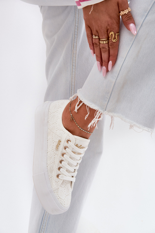 Ladies Sneakers With Lace Lee Cooper LCW-25-31-3438L White