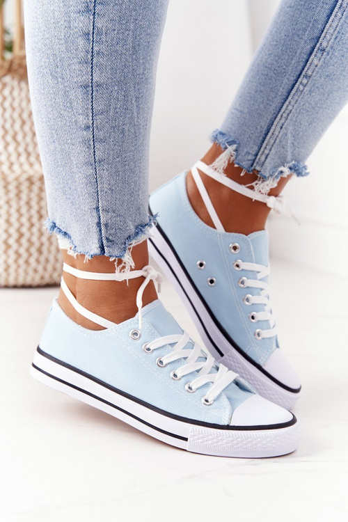 Women's Classic Sneakers Light Blue Omerta