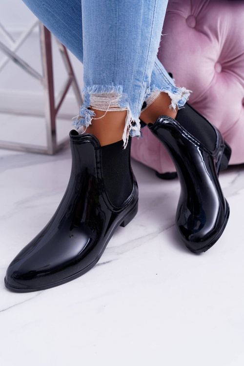 Women's Varnished Slip-on Black Wellingtons Pola