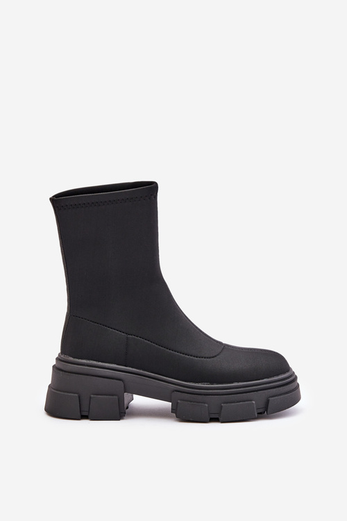 Slip-on Boots On Flat Heel Black Ravendria