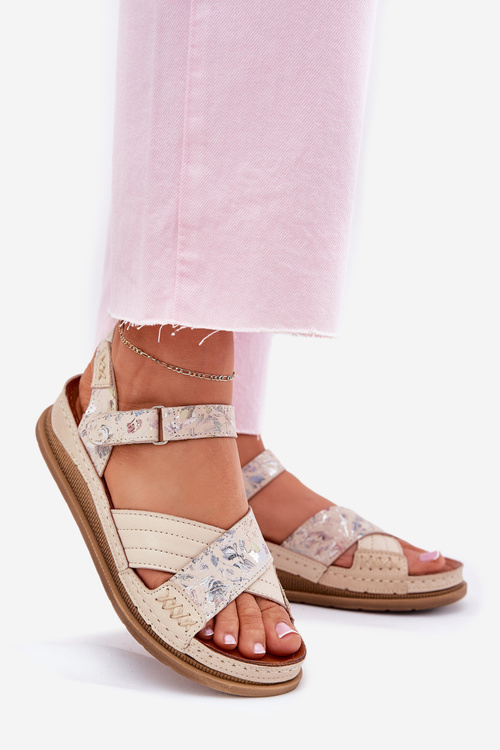 Ladies Leather Sandals On Platform Maciejka L7064-37 Ecru