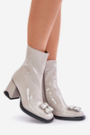 Botki Damskie Lakierowane Obcas Słupek Ozdoba Jasnoszare D&A MR880-019 