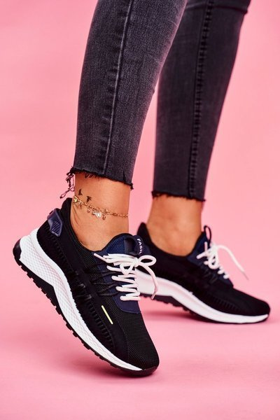Women’s Sport Shoes Sneakers Black Pamela