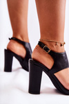 Leather Sandals With A Cut Out Black Maronni