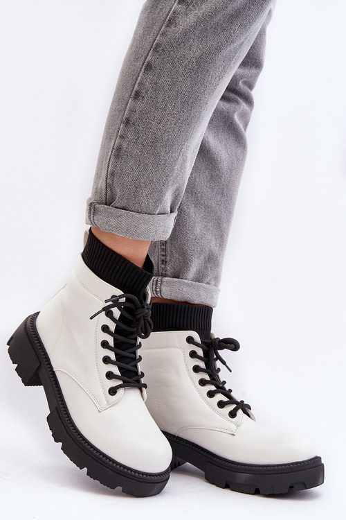 Women's boots with black and white scarf Rivella