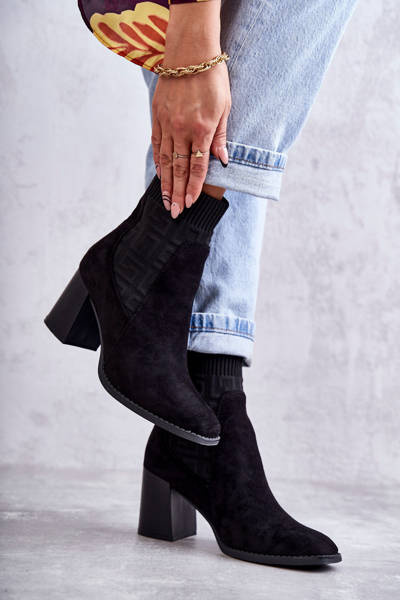 Women's Suede Boots With a Sock Black Montes