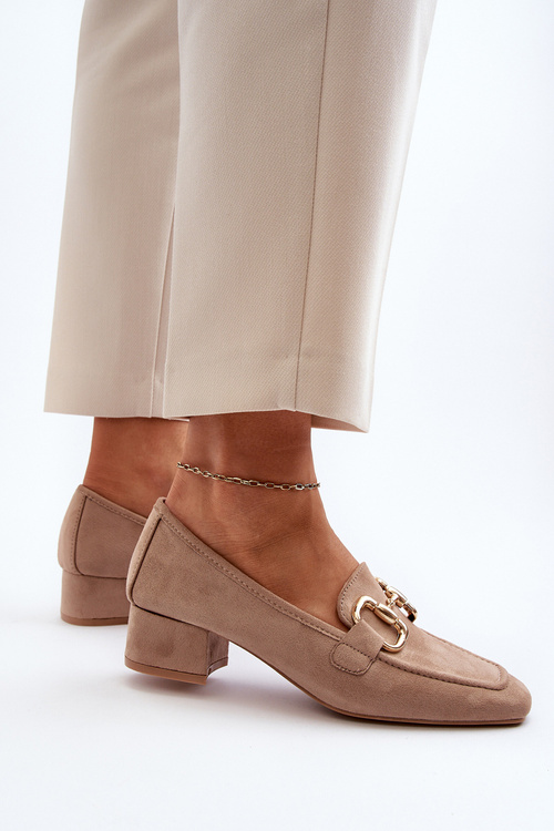 Low Heel Court Shoes with Ornament Beige Dolvira