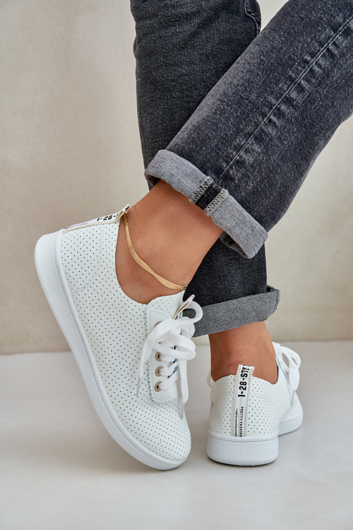 Ladies Perforated Lace-Up Sneakers Light Beige Carinel