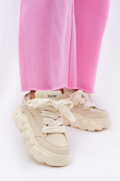 Ladies Leather Sneakers On A Massive Platform GOE RR2N4043 Beige