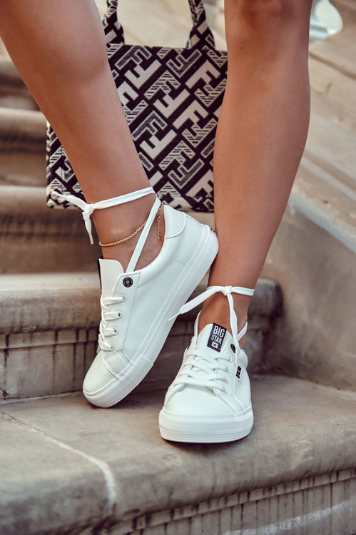 Damskie Skórzane Tenisówki Z Napisem BIG STAR EE274316 Białe