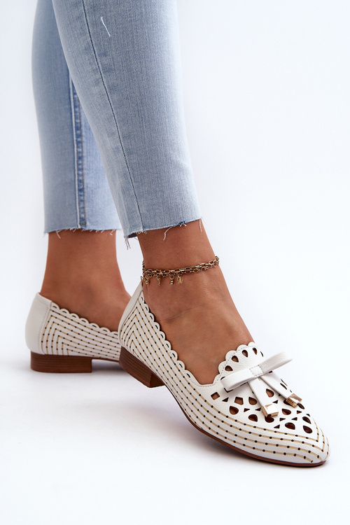 White Women's Cutout Ballerina Flats with Bow Nestavia