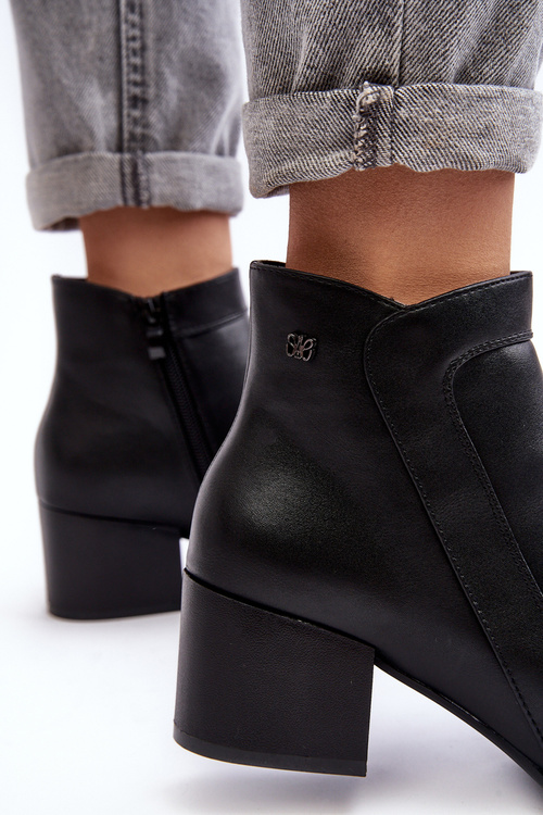 Leather Ankle Boots With Low Heel Black Cidi