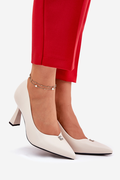 Elegant Heels On Flared Stiletto Vinceza 62222 Beige