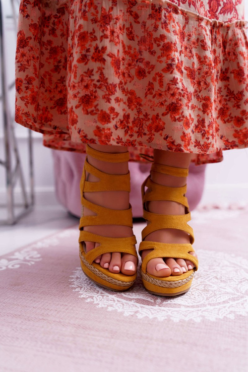 Women's Sandals on Stretch Anchor Yellow Liluena