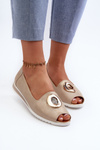 Women's pumps with eco leather ornament in gold Biolita