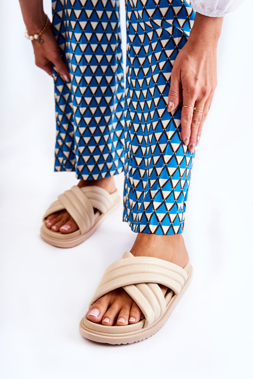 Classic Women's Leather Slippers Beige Daron