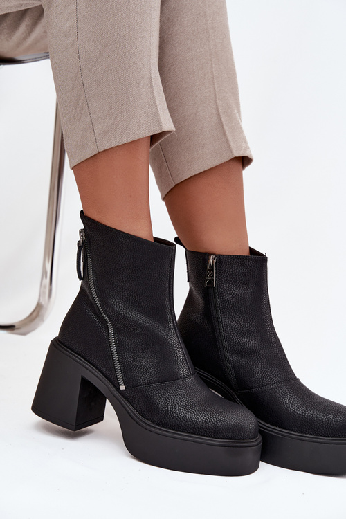 Leather Insulated Women's Ankle Boots with Heel and Platform Vinceza 66831 Black