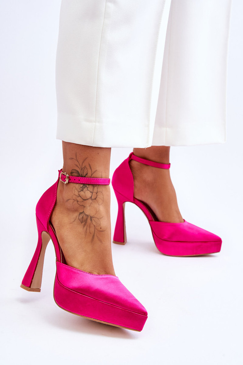 Fashionable Pumps On A Wide High Heel Fuchsia Madness
