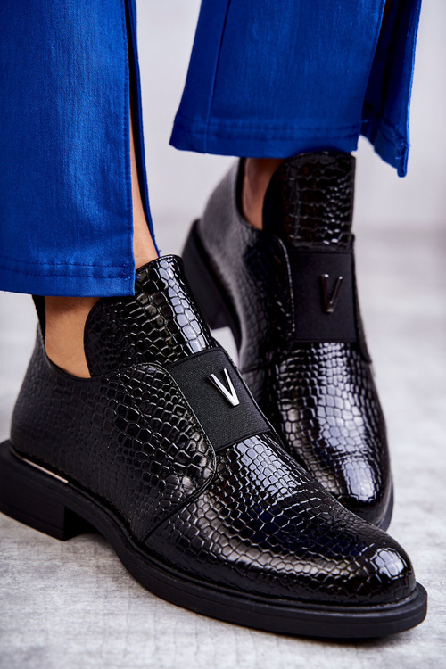 Laquered boots with cutouts on a flat heel Black Eunice