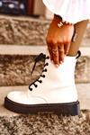 Women's Flat Boots White Kognito