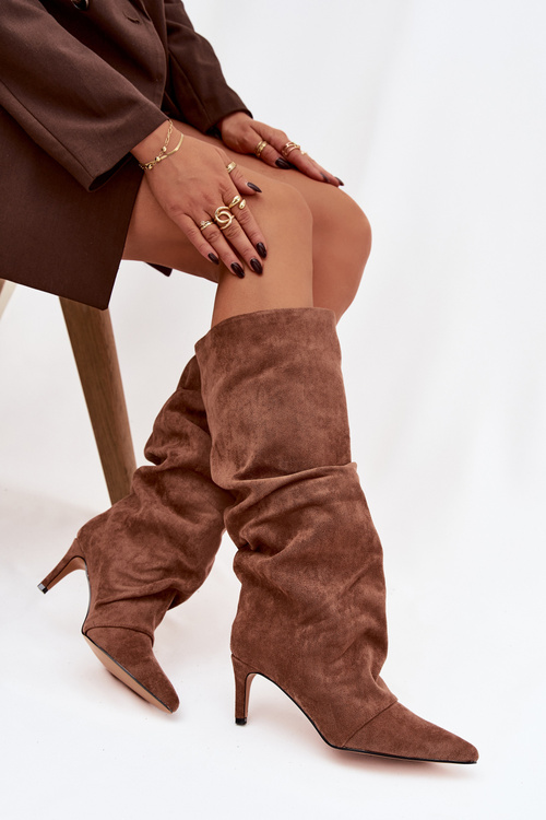 Damskie Kozaki Wsuwane Maszczone Na Szpilce Z Eko Zamszu Ocieplane Ciemnobeżowe Mavella