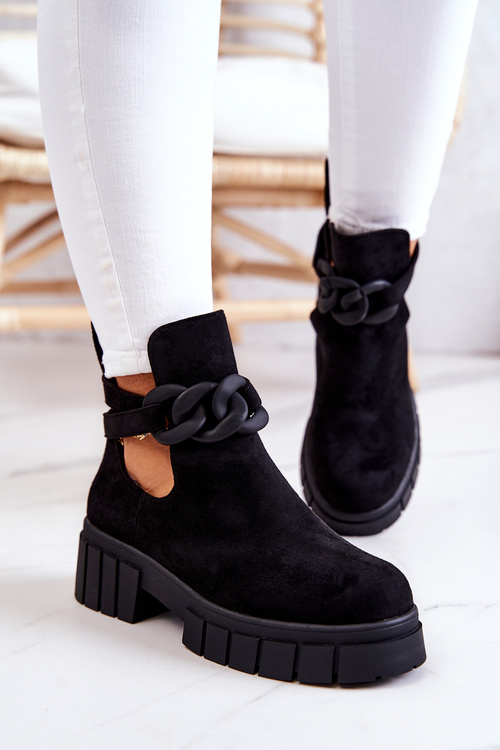 Suede Booties With A Cut Black Kirsten