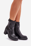 Insulated ankle boots with buckle black Selavia